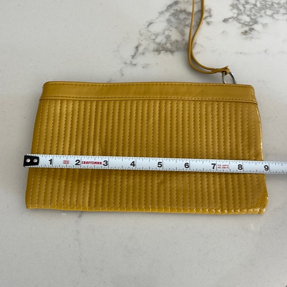 WRISTLET PURSES- - Picture 2 of 12